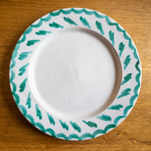 Load image into Gallery viewer, GRANADA GREEN PLACE SET 8x (4 Dinner + 4 Starter)